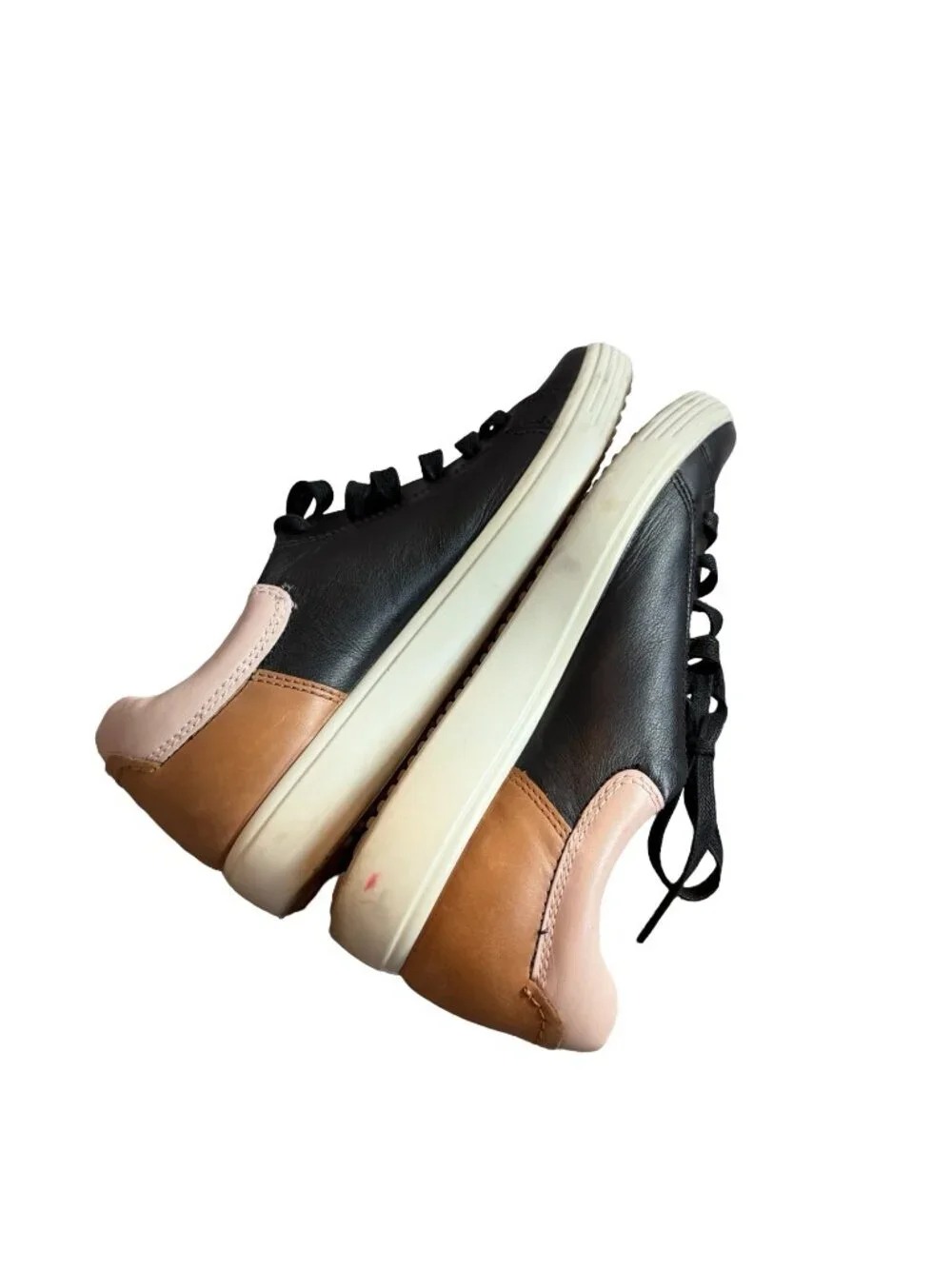 Ecco Soft 7 Street Sneakers Tennis Shoes Lace-Up Black Size 9 Extra Wide Women's